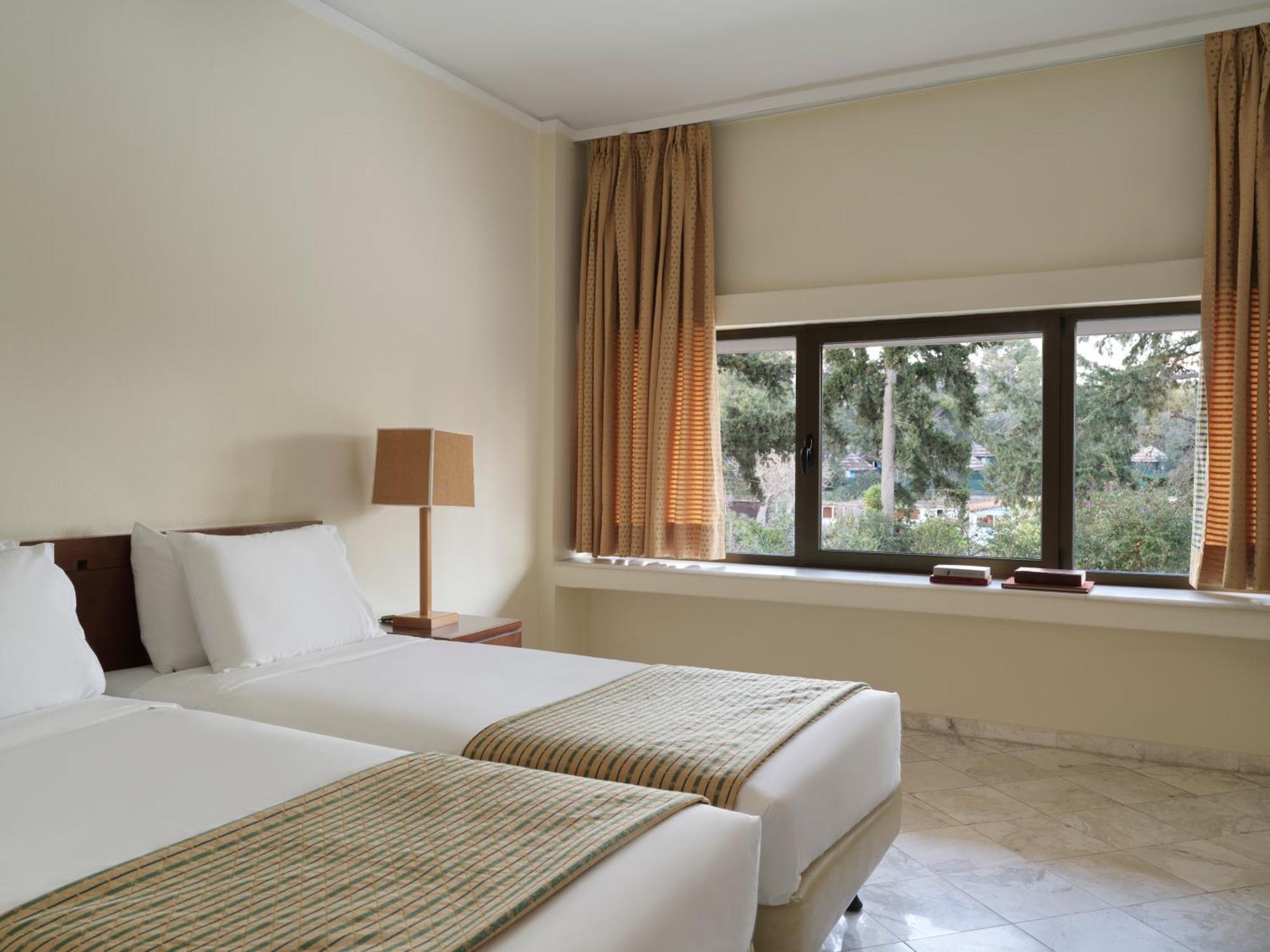 Kalamaki Beach Resort Isthmia Esterno foto