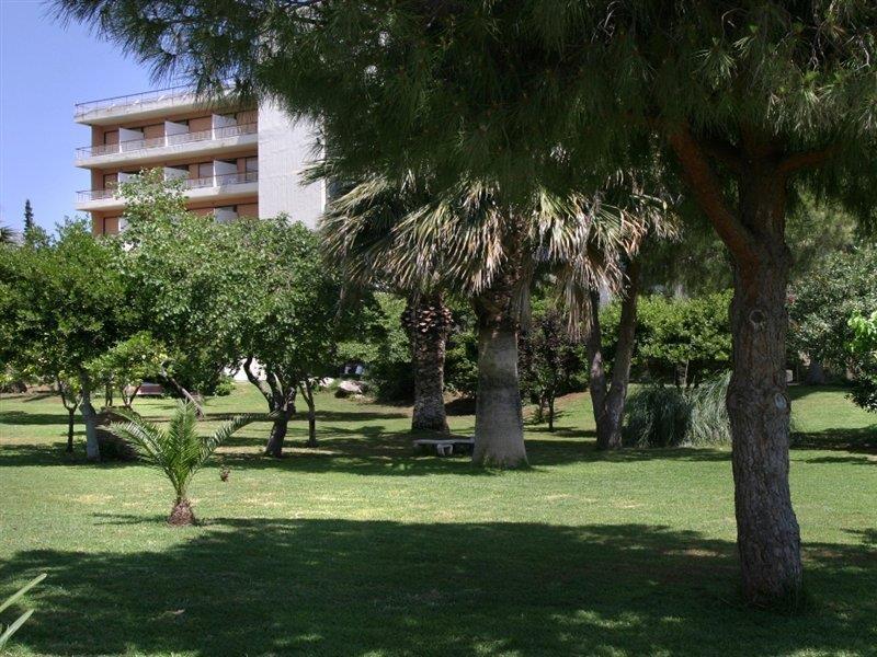 Kalamaki Beach Resort Isthmia Esterno foto